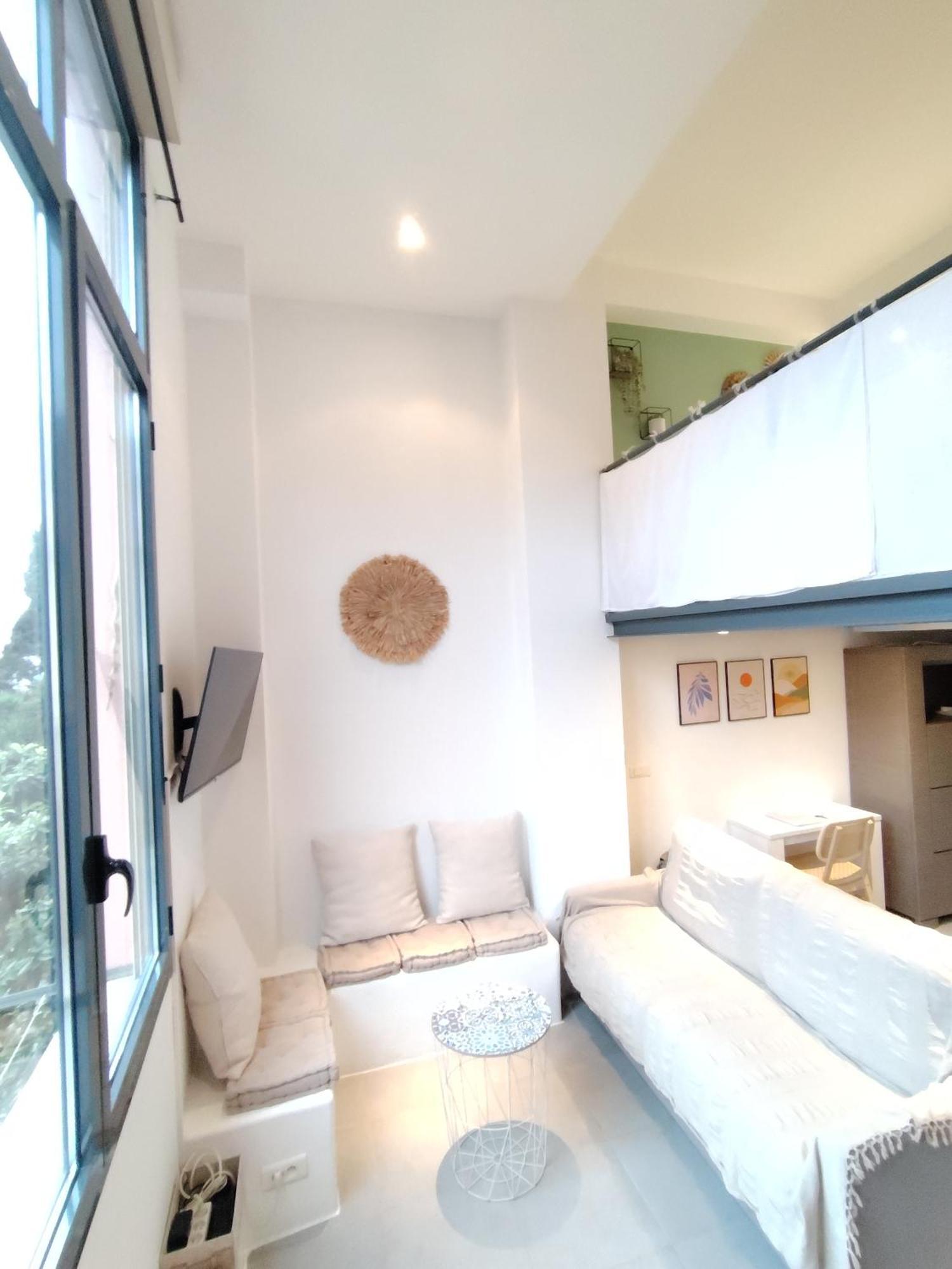 35M2, Luminous Loft Close To The Beach Villefranche-sur-Mer Exterior photo